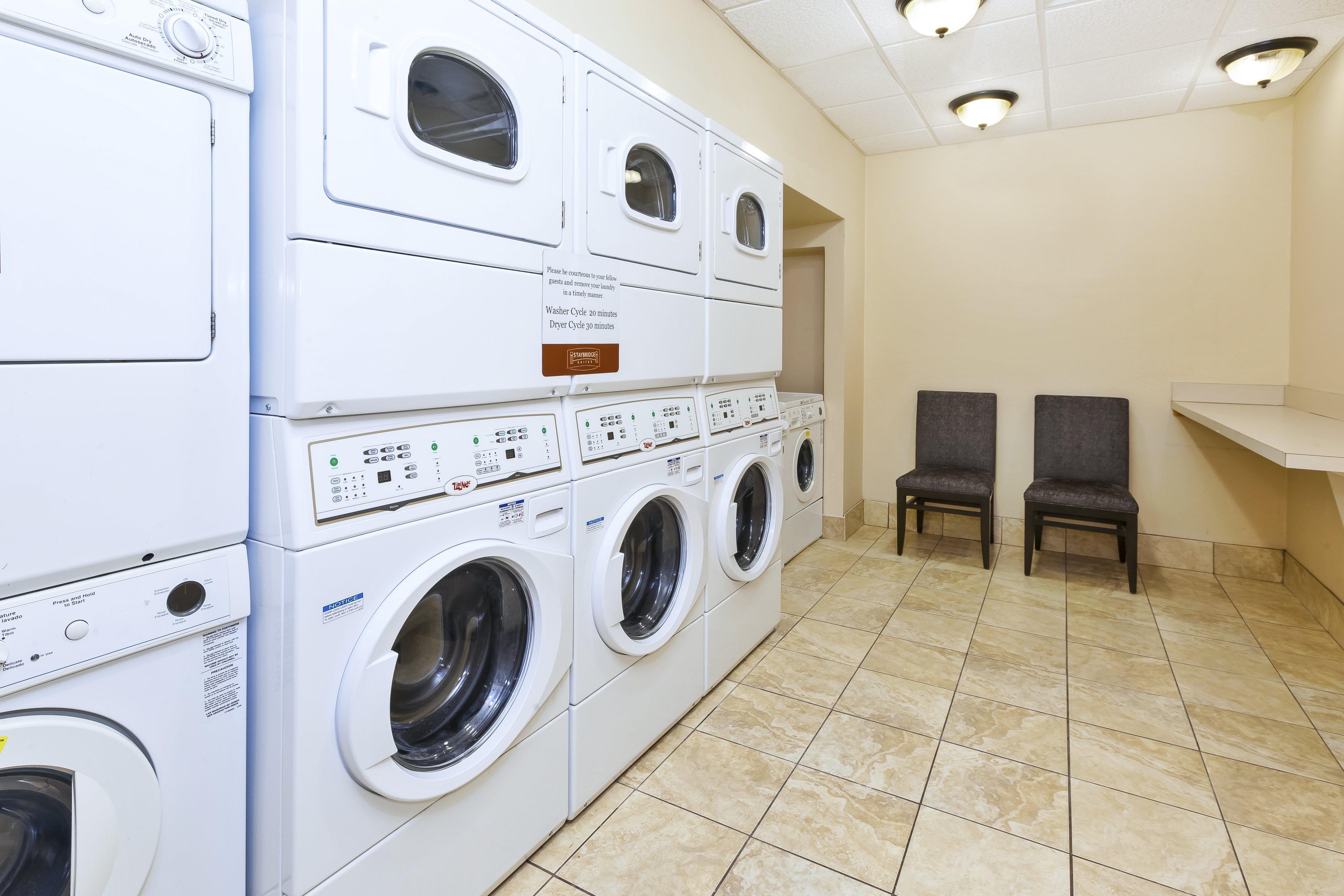 Staybridge Suites Lansing-Okemos By Ihg Exteriör bild